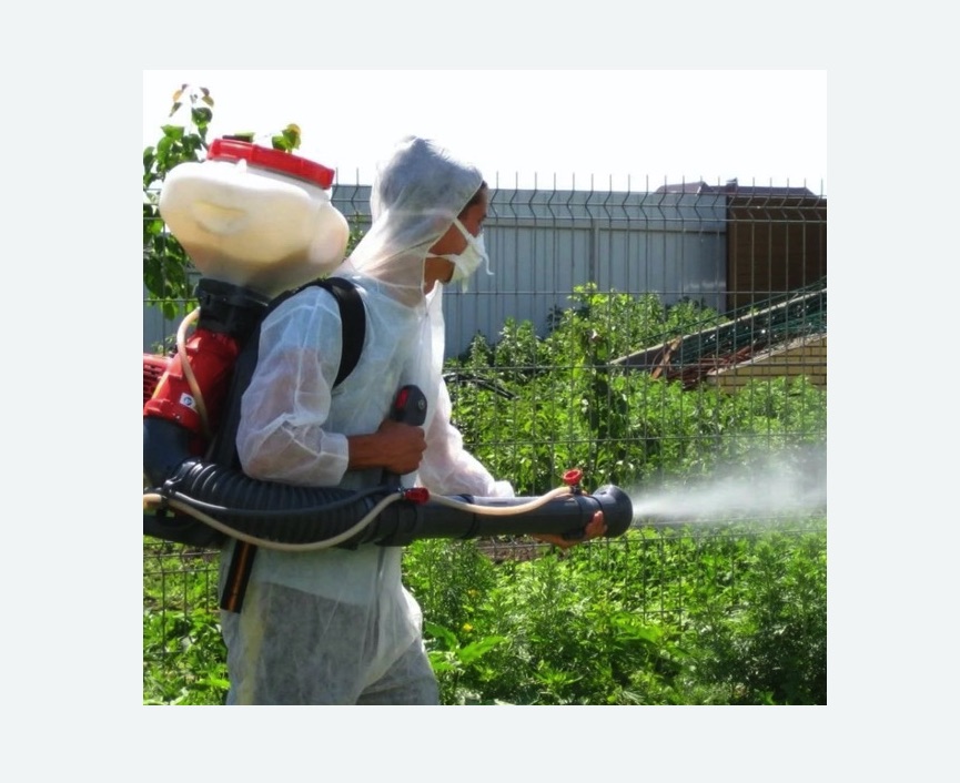 Акарицидная обработка территории в Среднеуральске